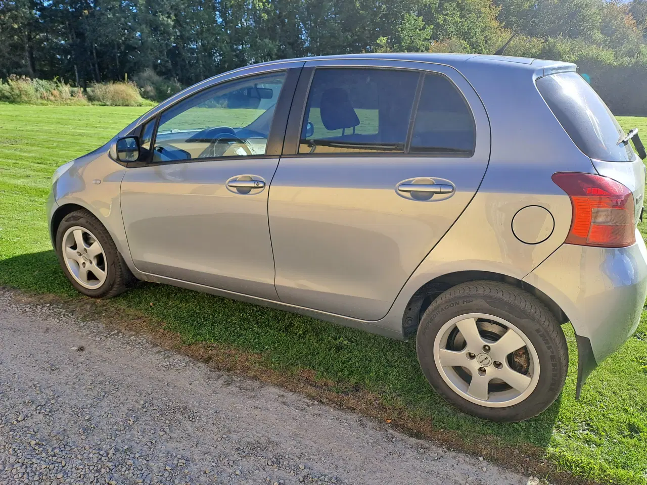 Billede 2 - Toyota yaris 2006 NYSYNET