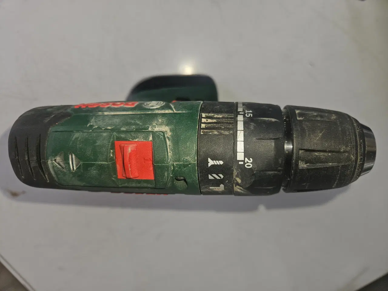 Billede 6 - re skrue maskine fra bosch med 2 batterier og opla
