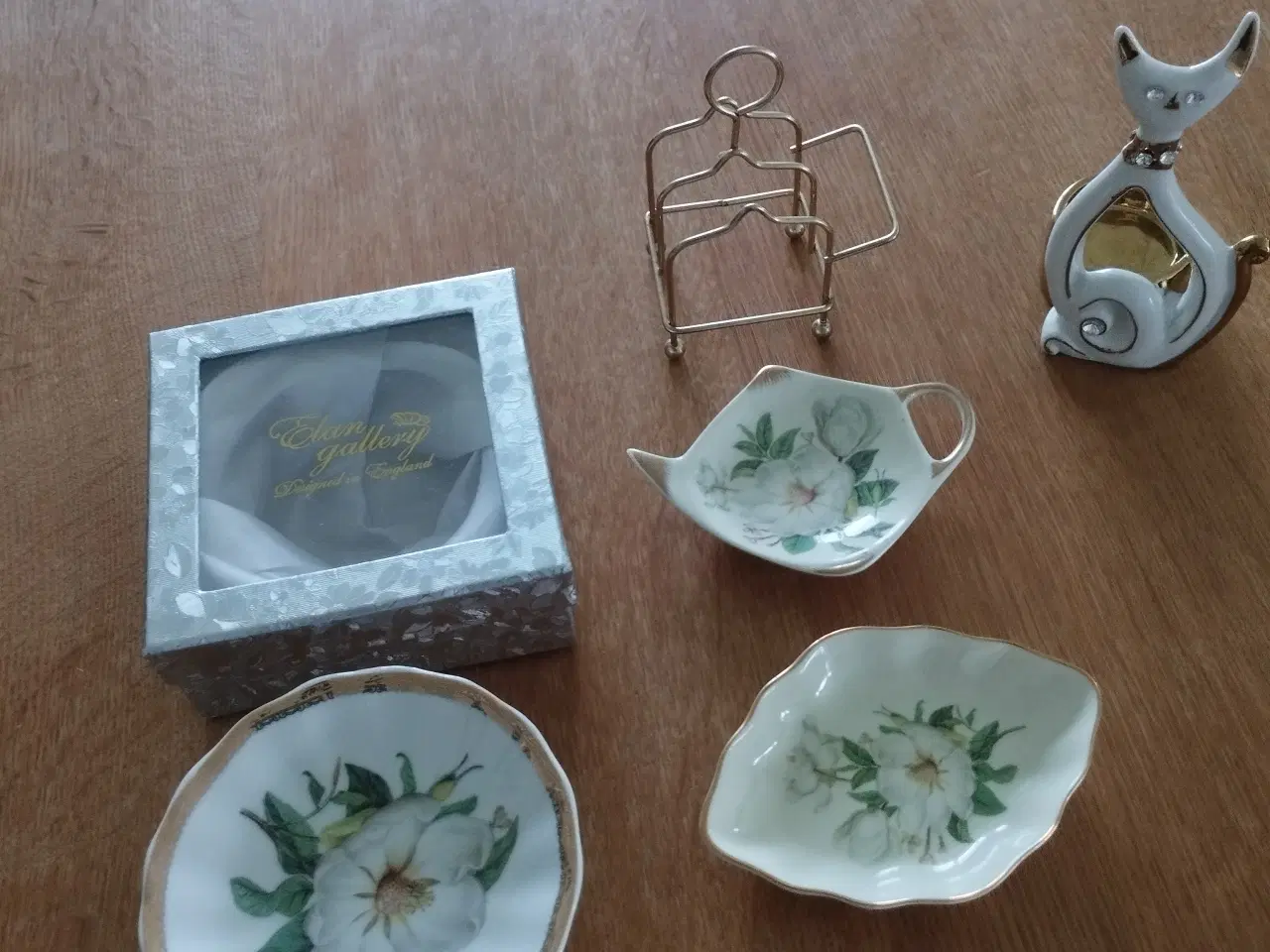 Billede 1 - Porcelæn ting, til te ( se %)