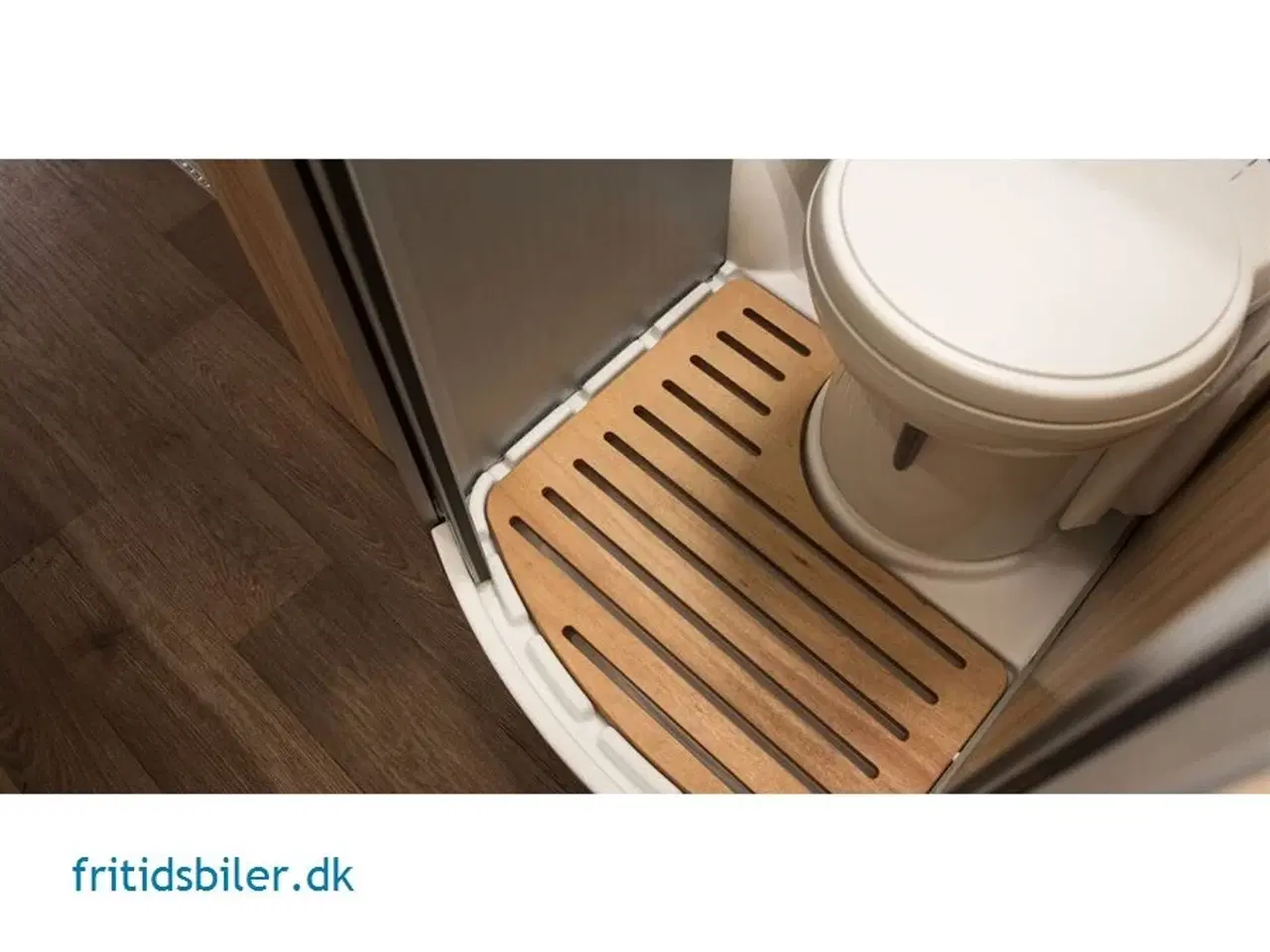 Billede 12 - 2024 - Hymer Campervan Yellowstone   Hymer Campervan Yellowstone Hymers flagskib indnefor Fritidsbiler masser af plads og med 2 enkeltsenge