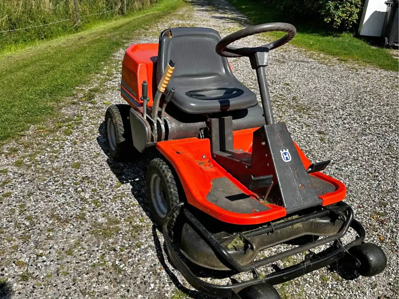 Billede 1 - Frontmonteret havetraktor