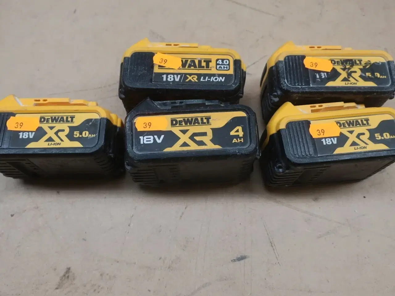 Billede 1 - 5 stk. batterier DEWALT