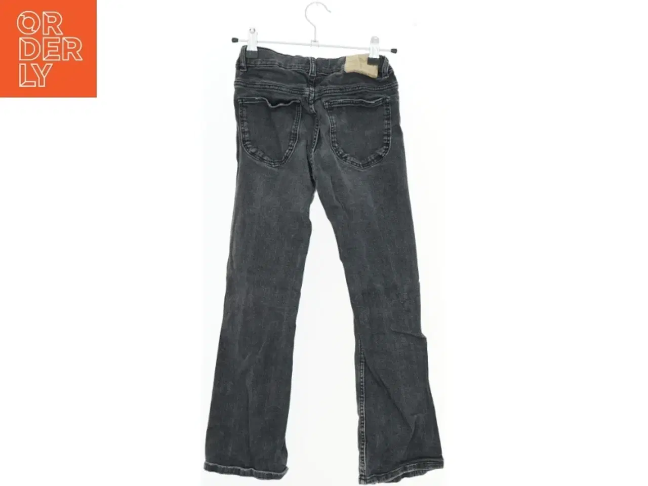 Billede 2 - Børne jeans med knaplukning fra Zara (str. 140)