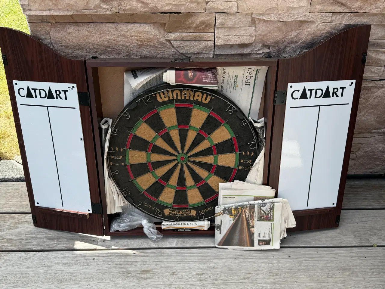 Billede 2 - Dartskive i skab