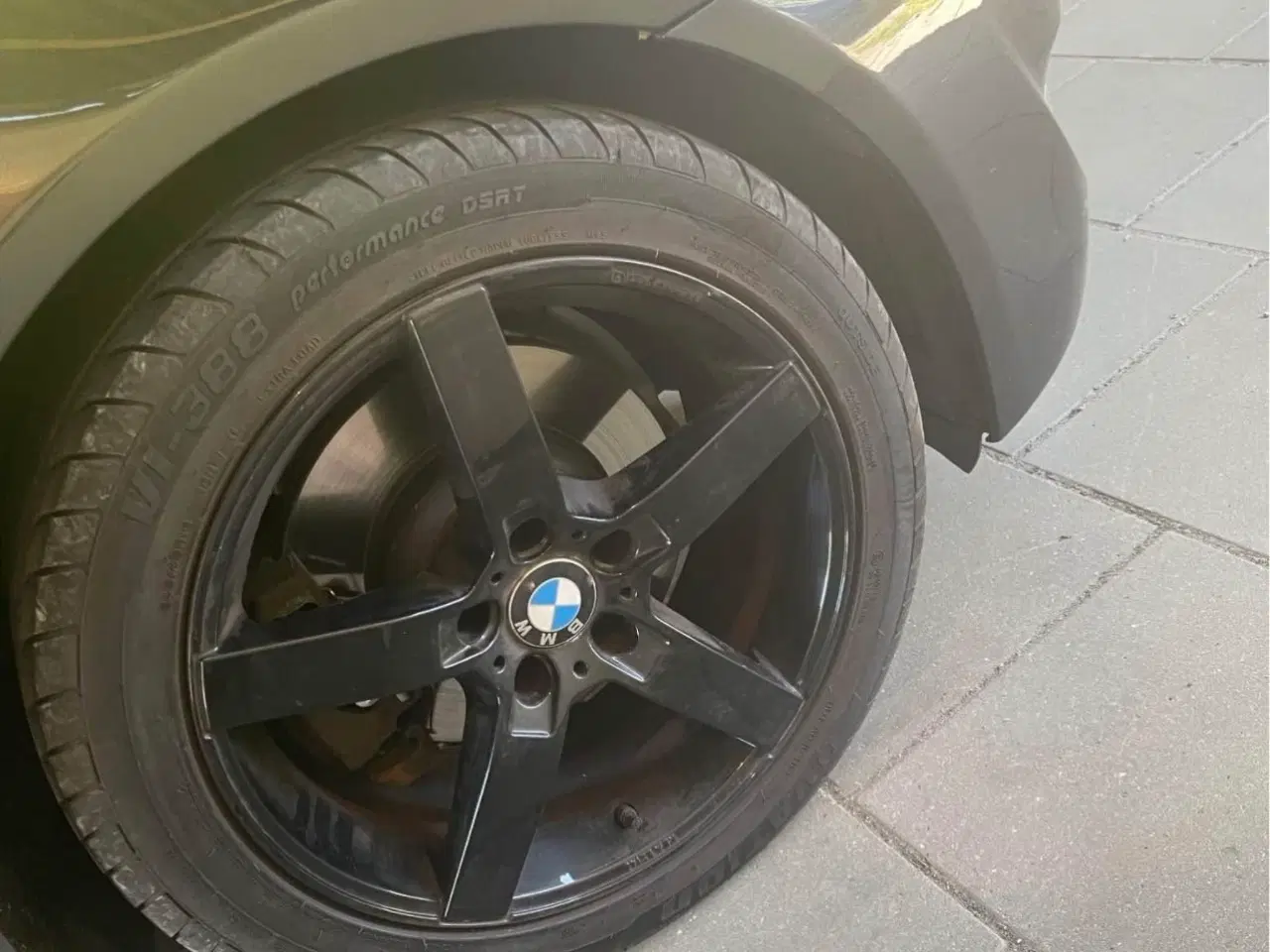 Billede 1 - BMW dæk og fælge