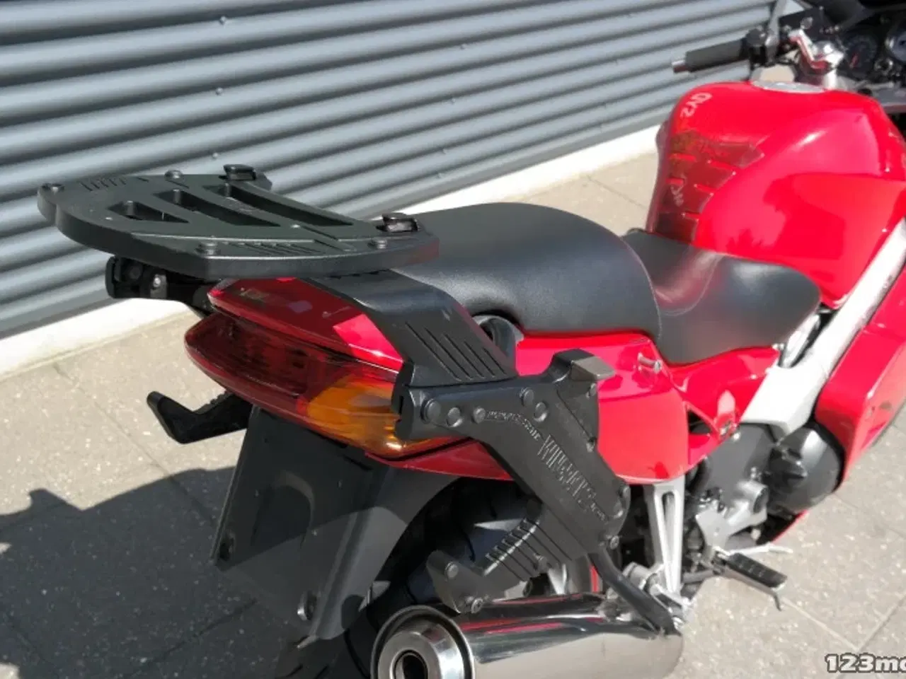 Billede 6 - Honda VFR 800 F MC-SYD       BYTTER GERNE