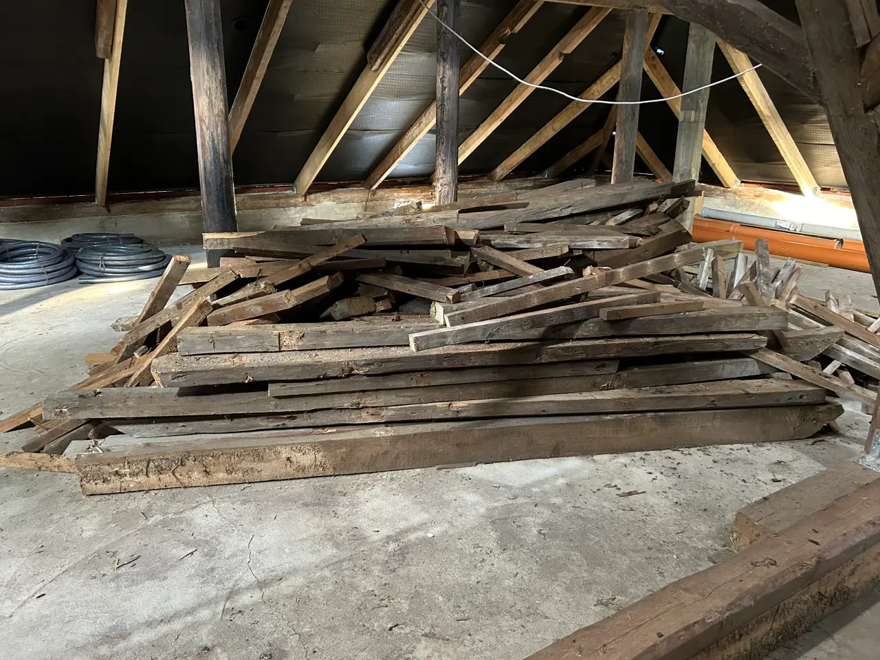 Billede 2 - Over 5 rm Tørt affaldstræ