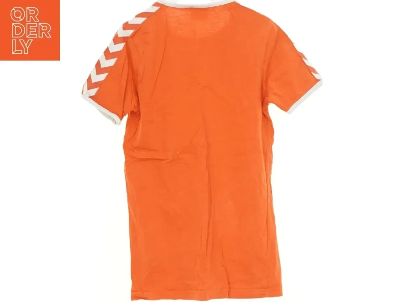 Billede 2 - T-Shirt fra Hummel (str. 140 cm)