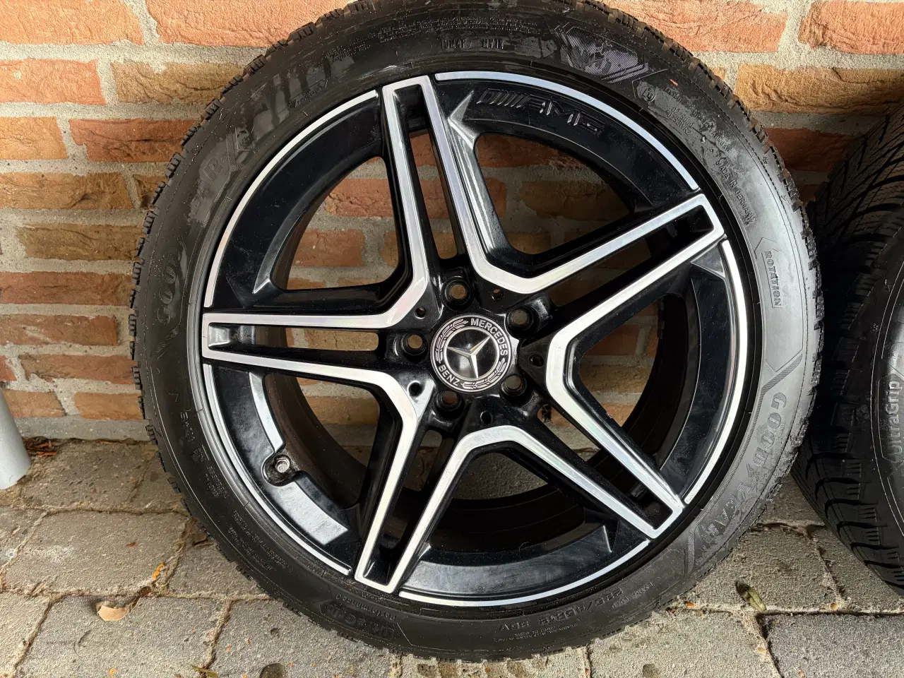 Billede 2 - 18” orig. Mercedes AMG vinterhjul “Nightpk”