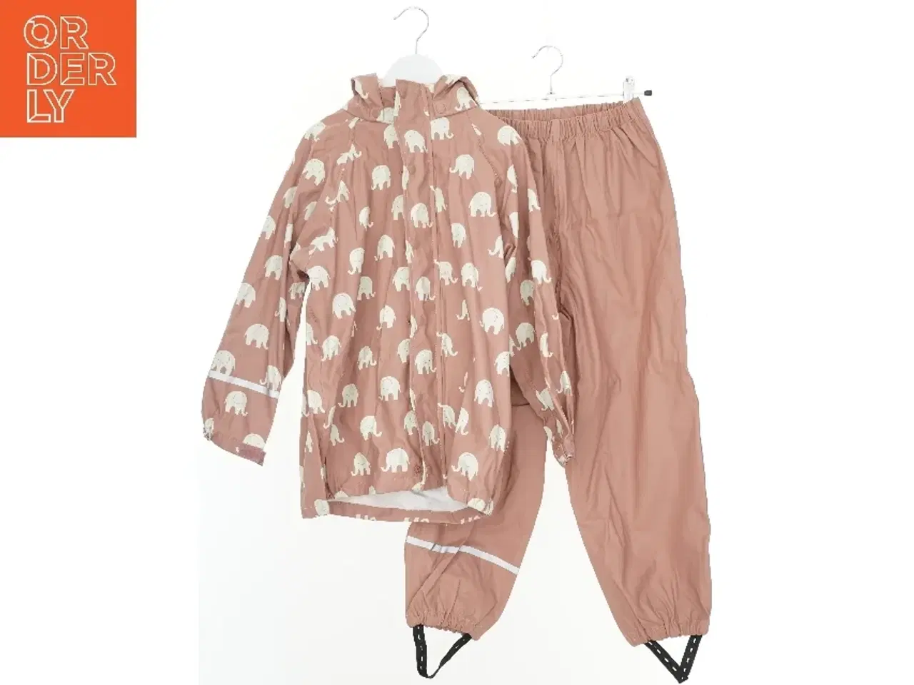 Billede 1 - Lyserødt regnsæt med elefantmønster fra CeLaVi (str. 134)