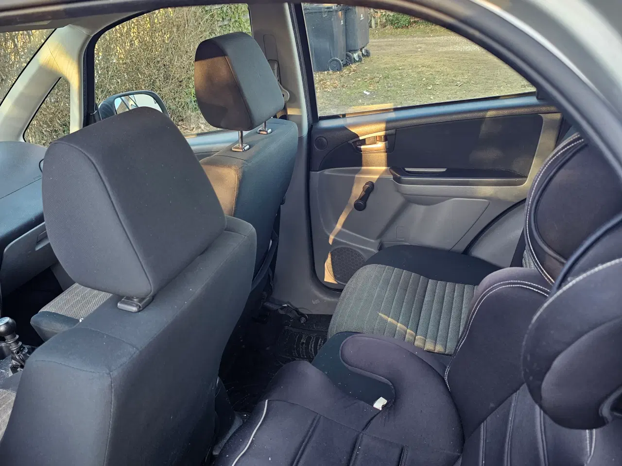 Billede 2 - Suzuki SX4 1.6 DDiS – Næsten 1,5 år til syn, nye b