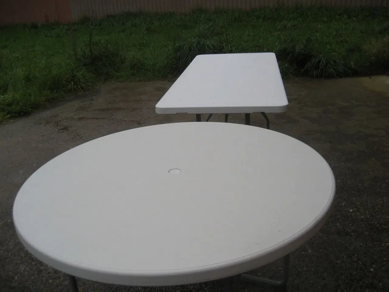 Billede 2 - Stole og borde