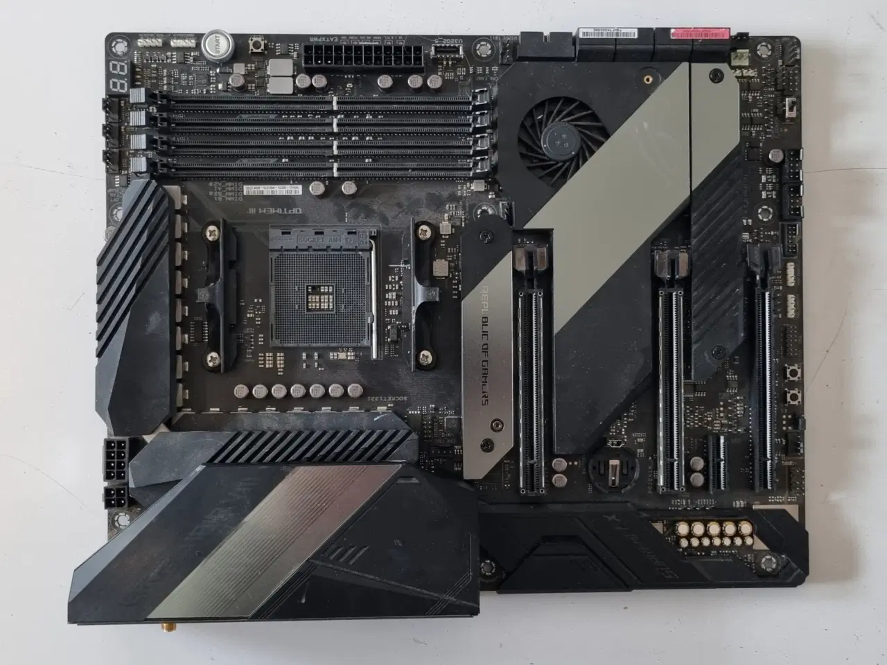 Billede 1 - ASUS ROG CROSSHAIR VIII HERO (WI-FI) X570