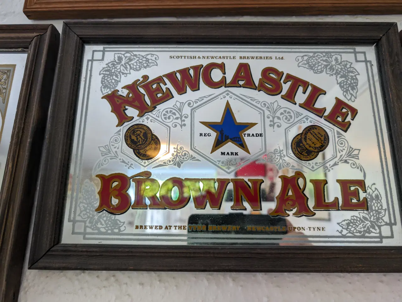 Billede 1 - Reklamespejl - Newcastle Brown Ale