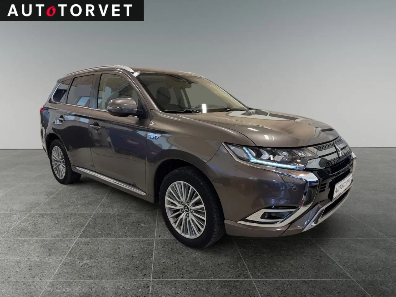 Billede 2 - Mitsubishi Outlander 2,4 PHEV Intense CVT 4WD