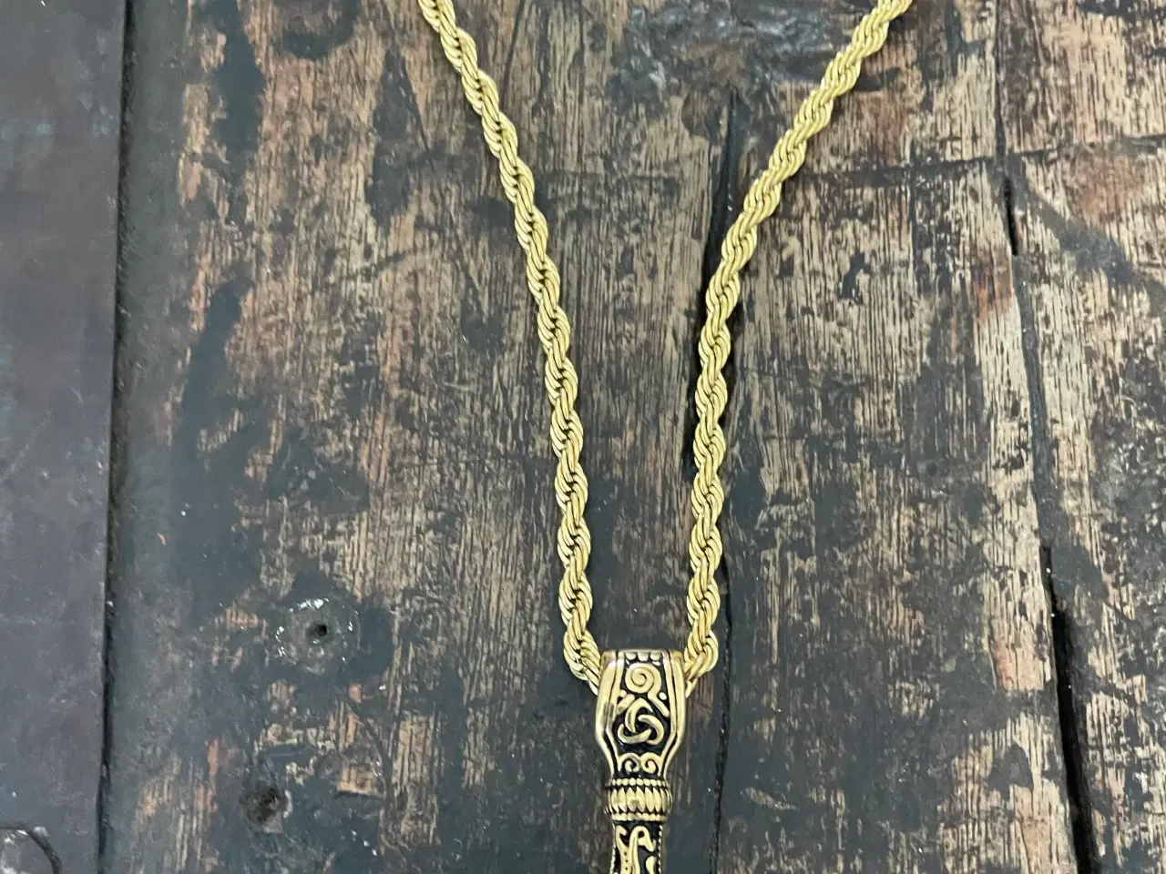 Billede 2 - 4mm Goldfilled rope chain med Thors hammer