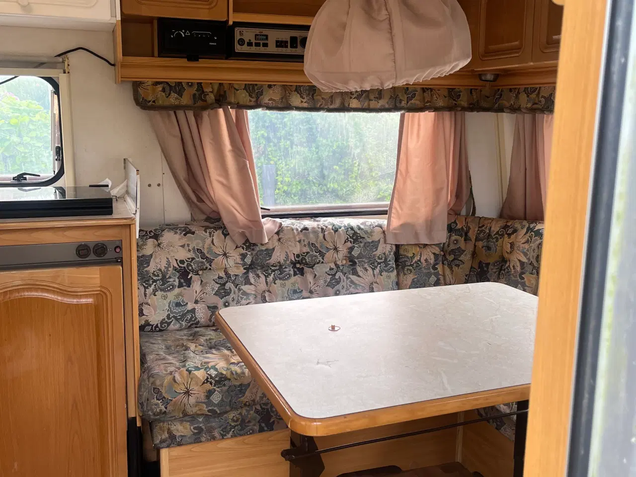Billede 10 - Campingvogn Knaus 555