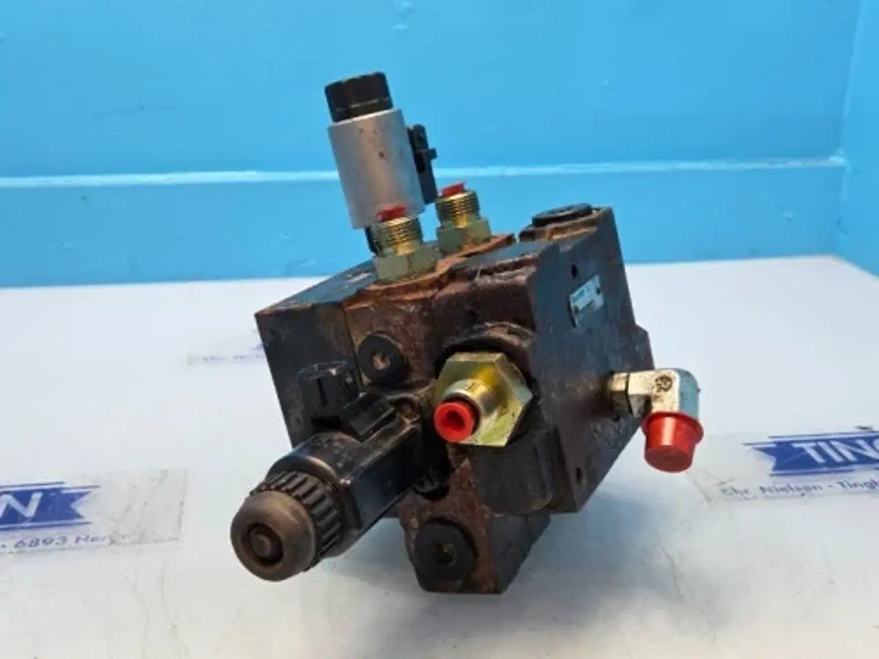 Billede 16 - New Holland CR9080 Hydraulikventil 87313989