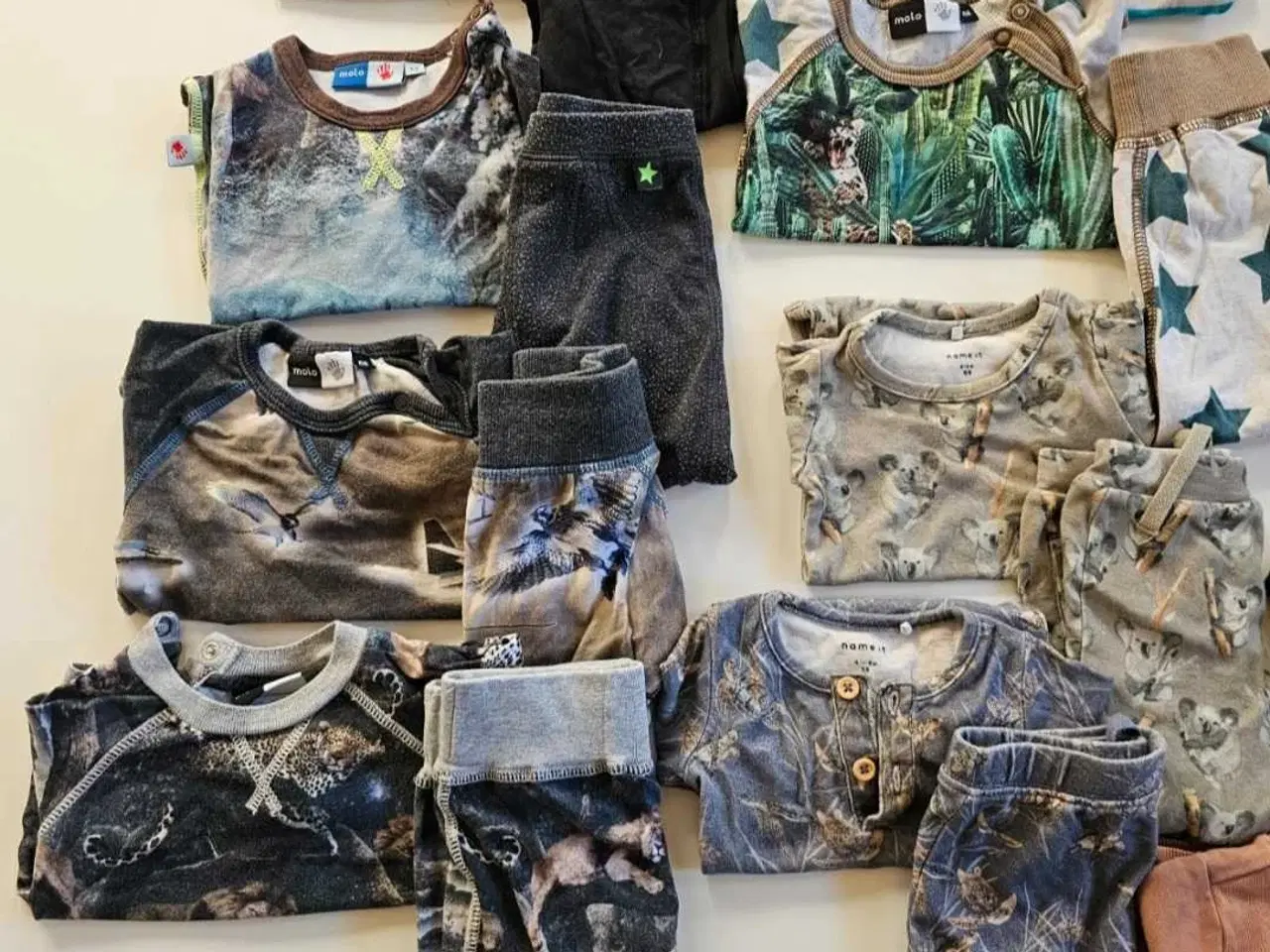 Billede 1 - Stor tøjpakke dreng str 68