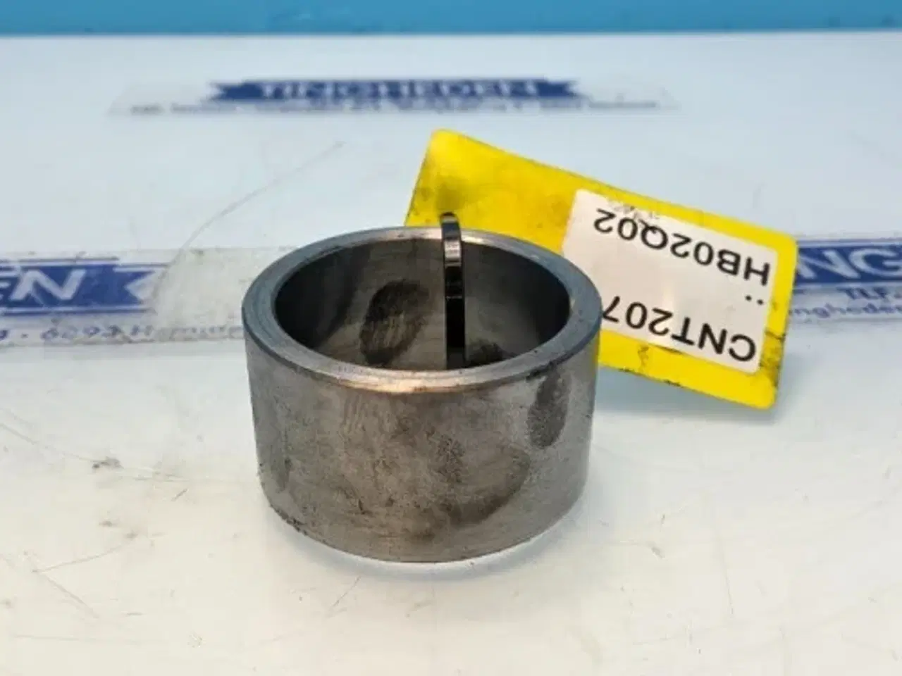 Billede 2 - New Holland TM135 Afstandsstykke 5171158