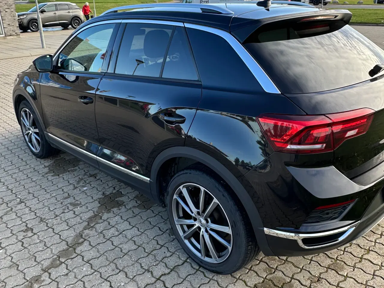 Billede 13 - Flot, velholdt og velplejet ikke-ryger bil.