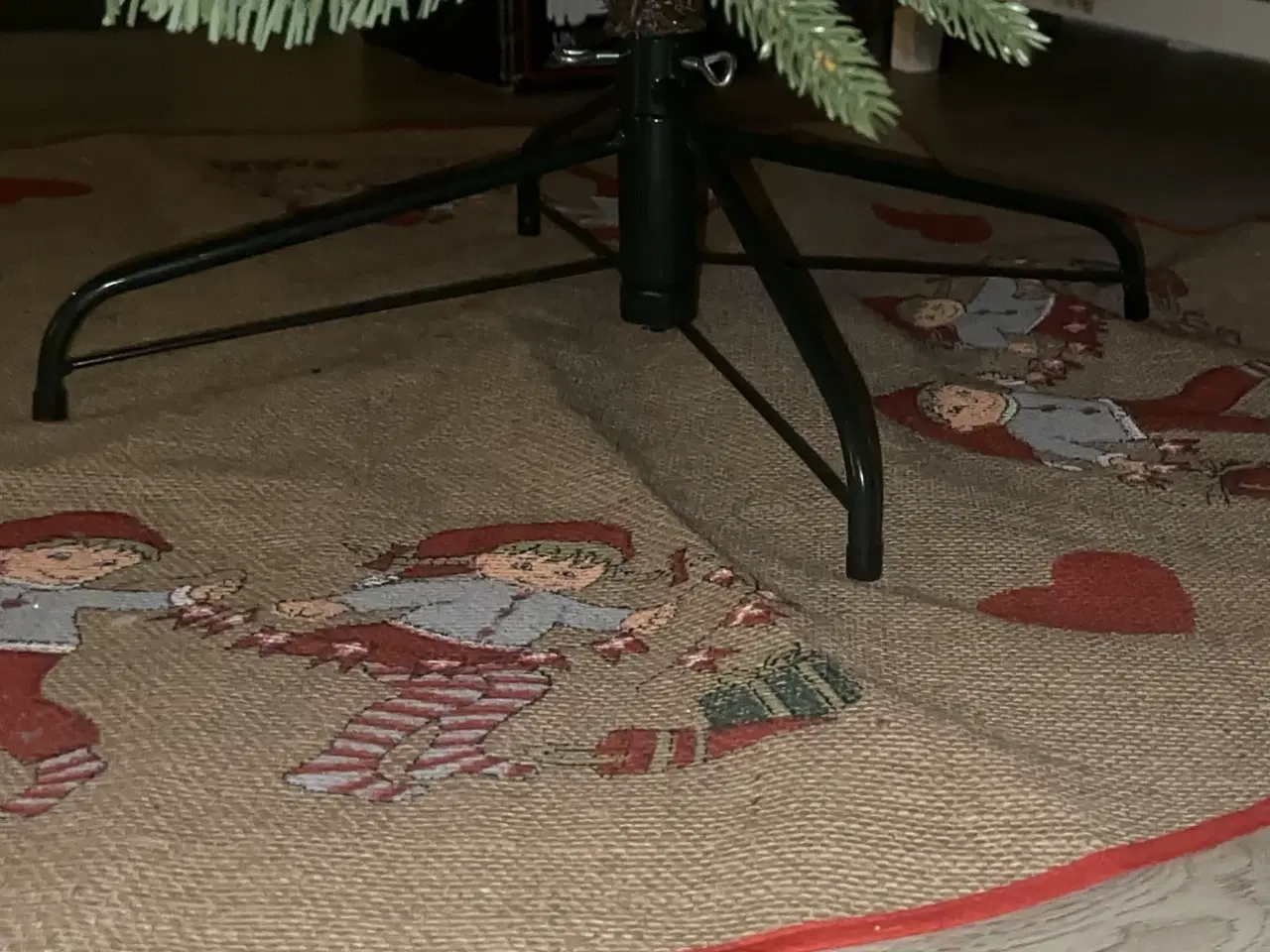 Billede 4 - Kunstigt juletræ 210cm