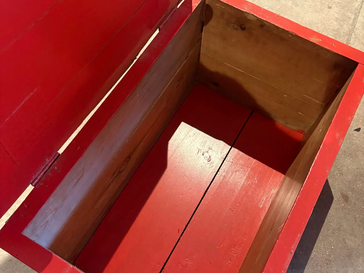 Billede 3 - Kommode og kiste til børn