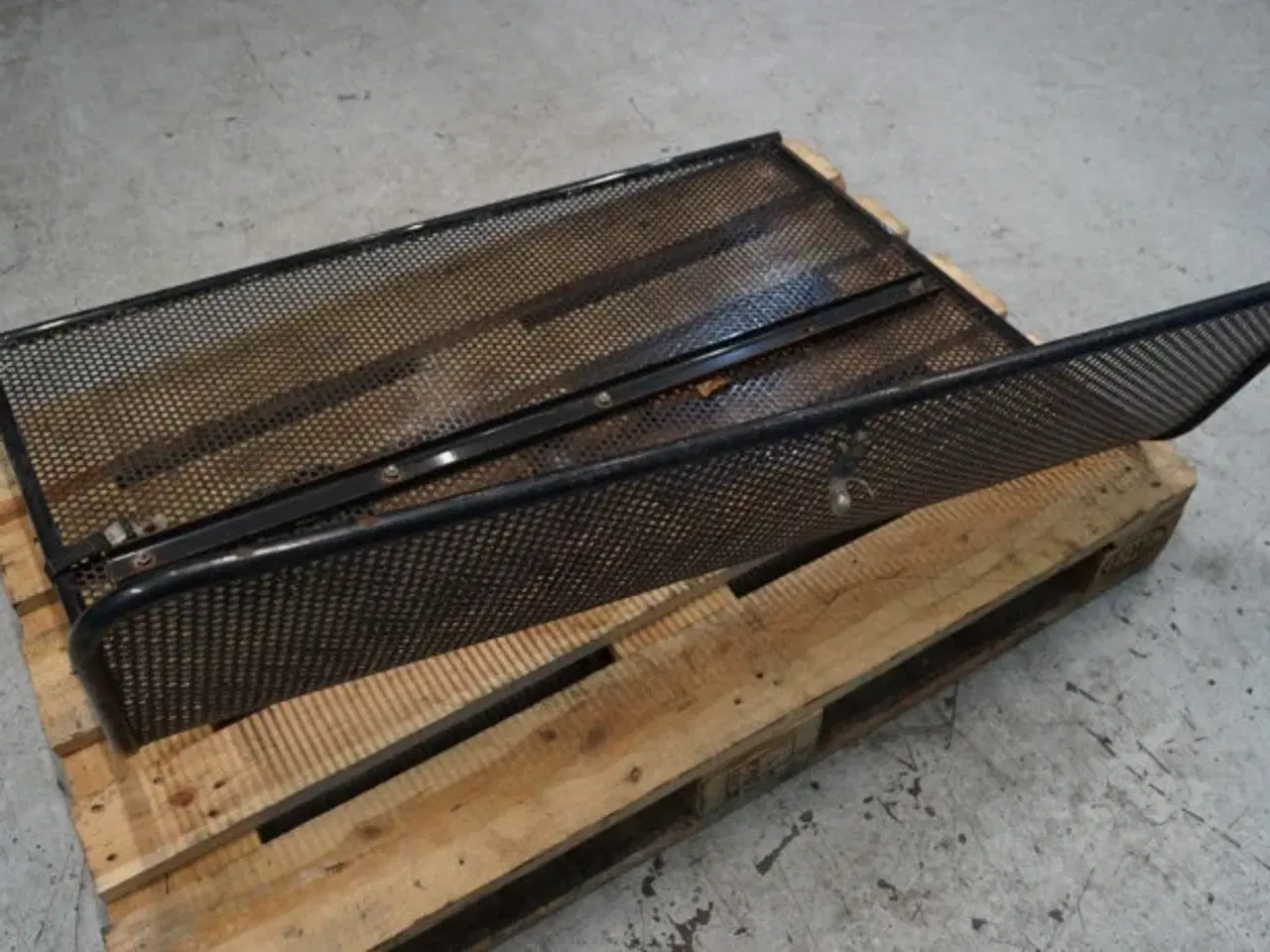 Billede 6 - Case 8010 Afskærmning 87510550