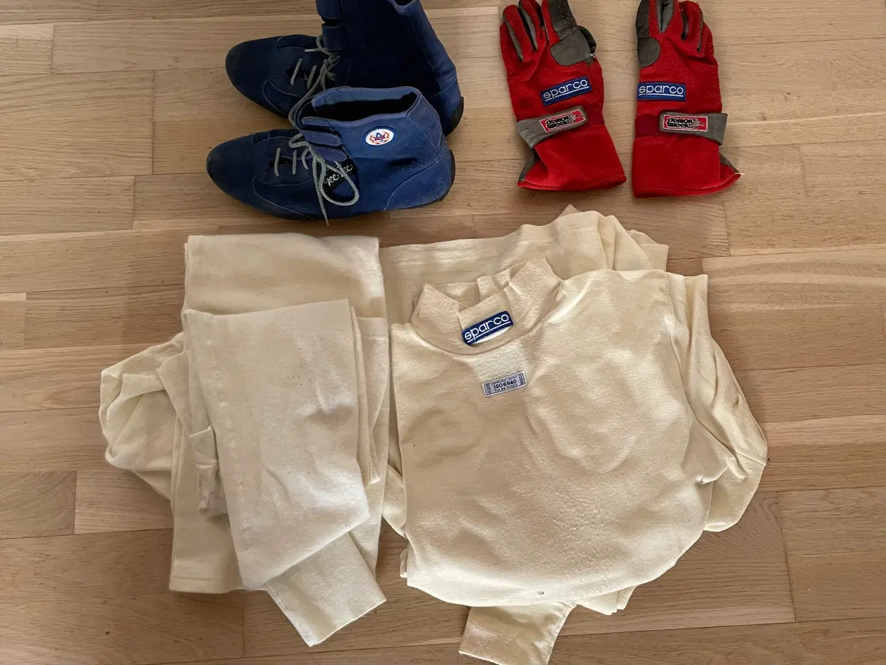 Billede 4 - Motorsports køredragter