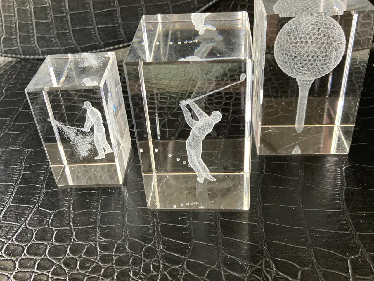 Billede 1 - Golf trofæ - 3D figurer i glas