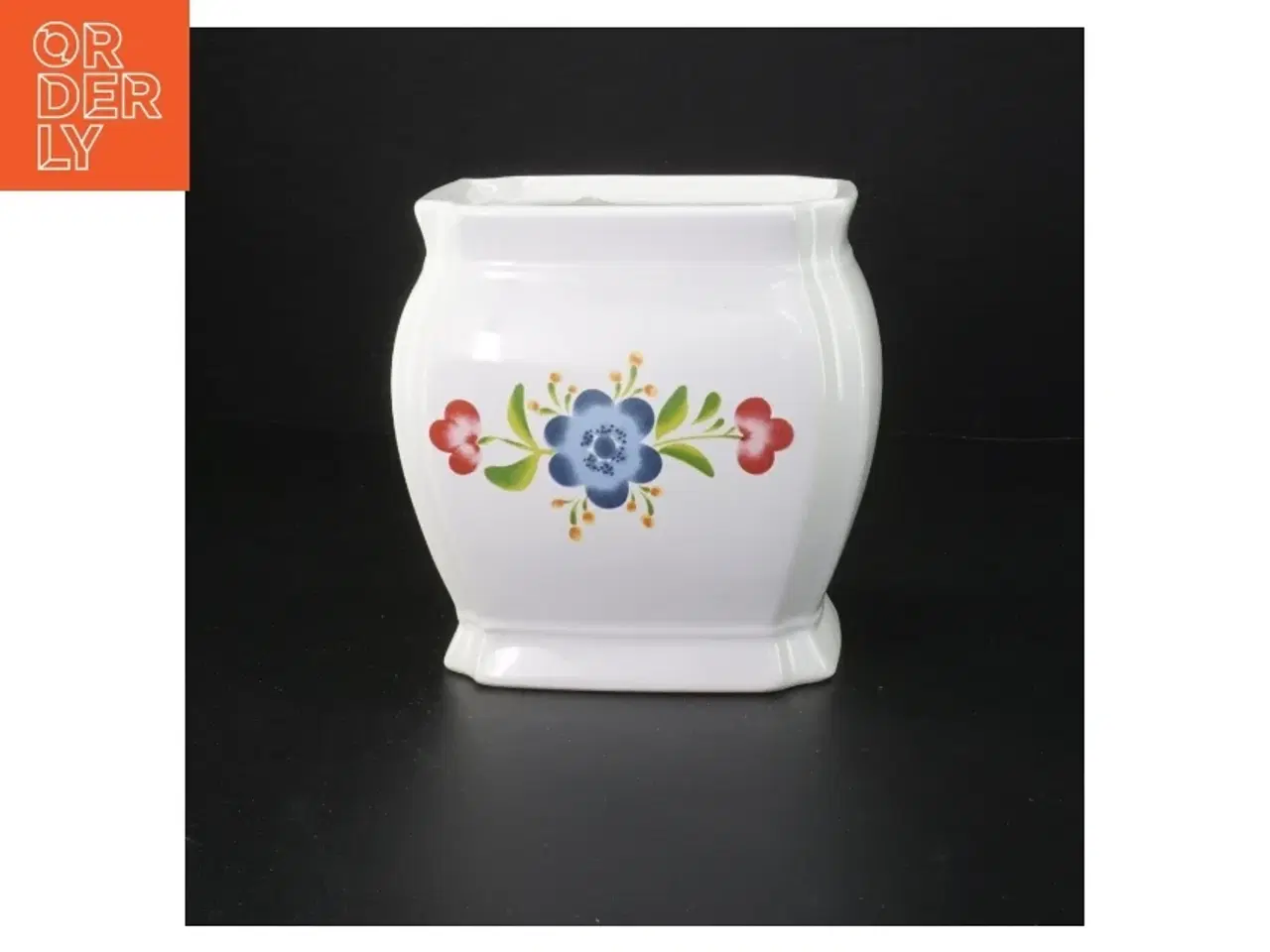 Billede 1 - Porcelæn vase skjuler med blomsterdesign (str. 15x16 cm)