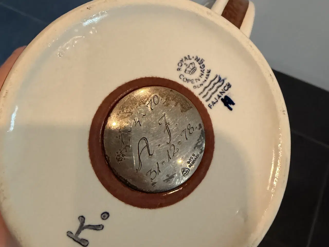 Billede 2 - Årskrus 1978