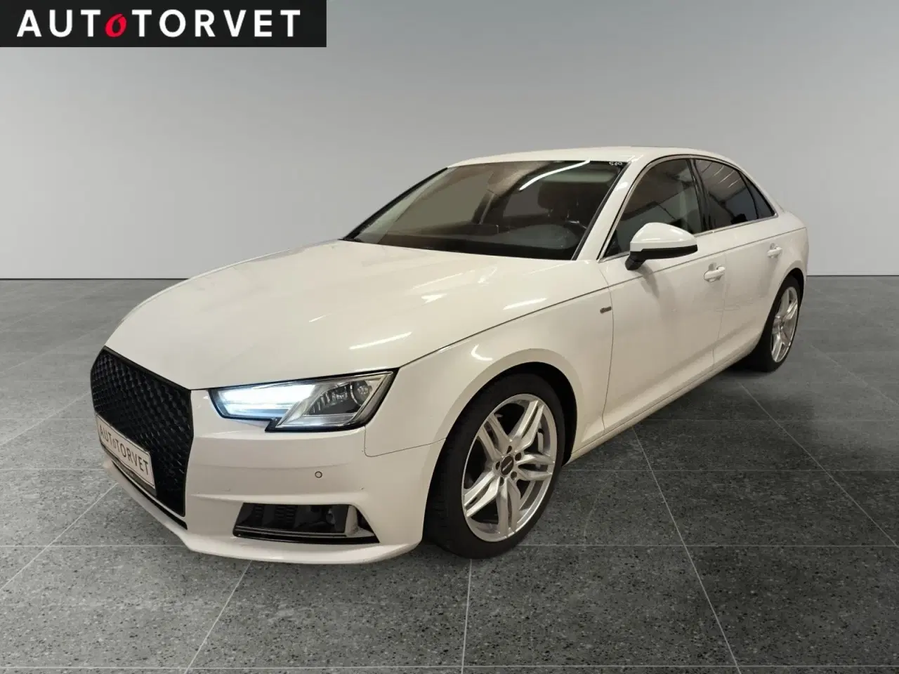 Billede 1 - Audi A4 2,0 TDi 150 S-tr.