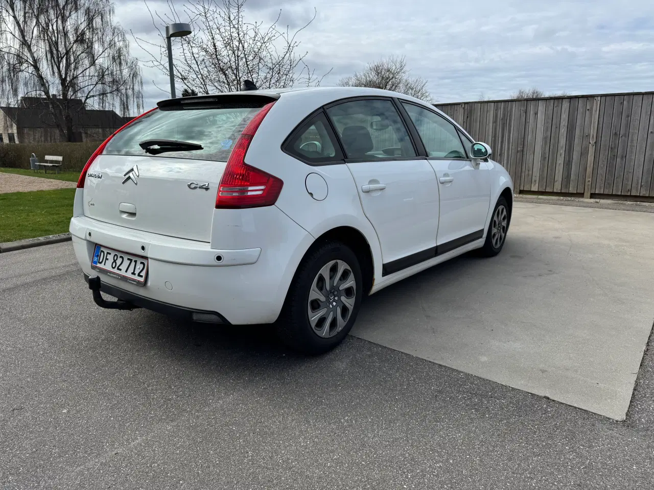 Billede 4 - Flot velholdt c4 med automatgear 1.6hdi 