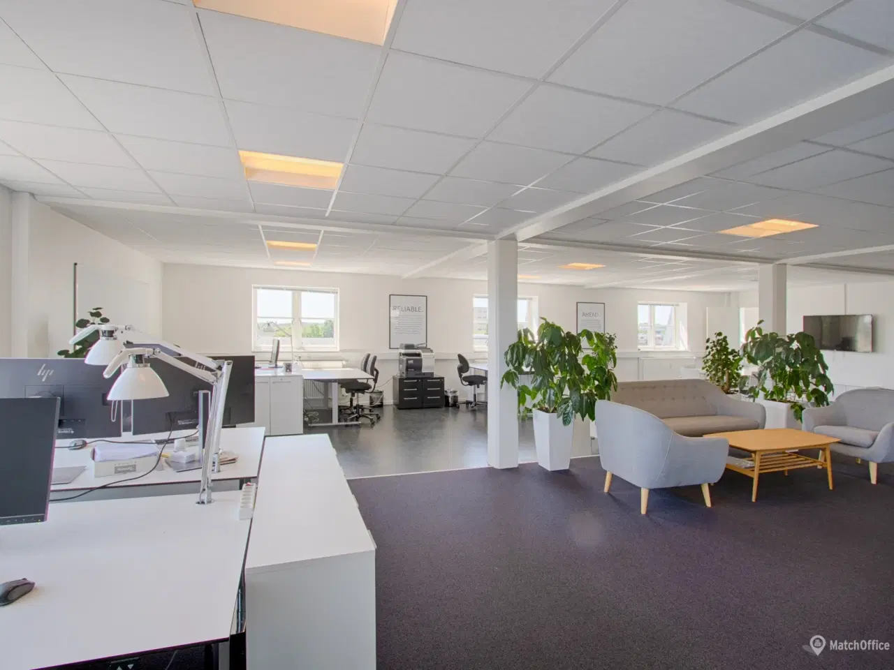 Billede 7 - Lækkert lyst kontorlejemål/showroom/undervisningslokaler centralt i Herlev