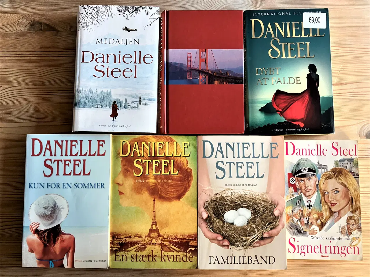 Billede 1 - 10 romaner af Danielle Steel