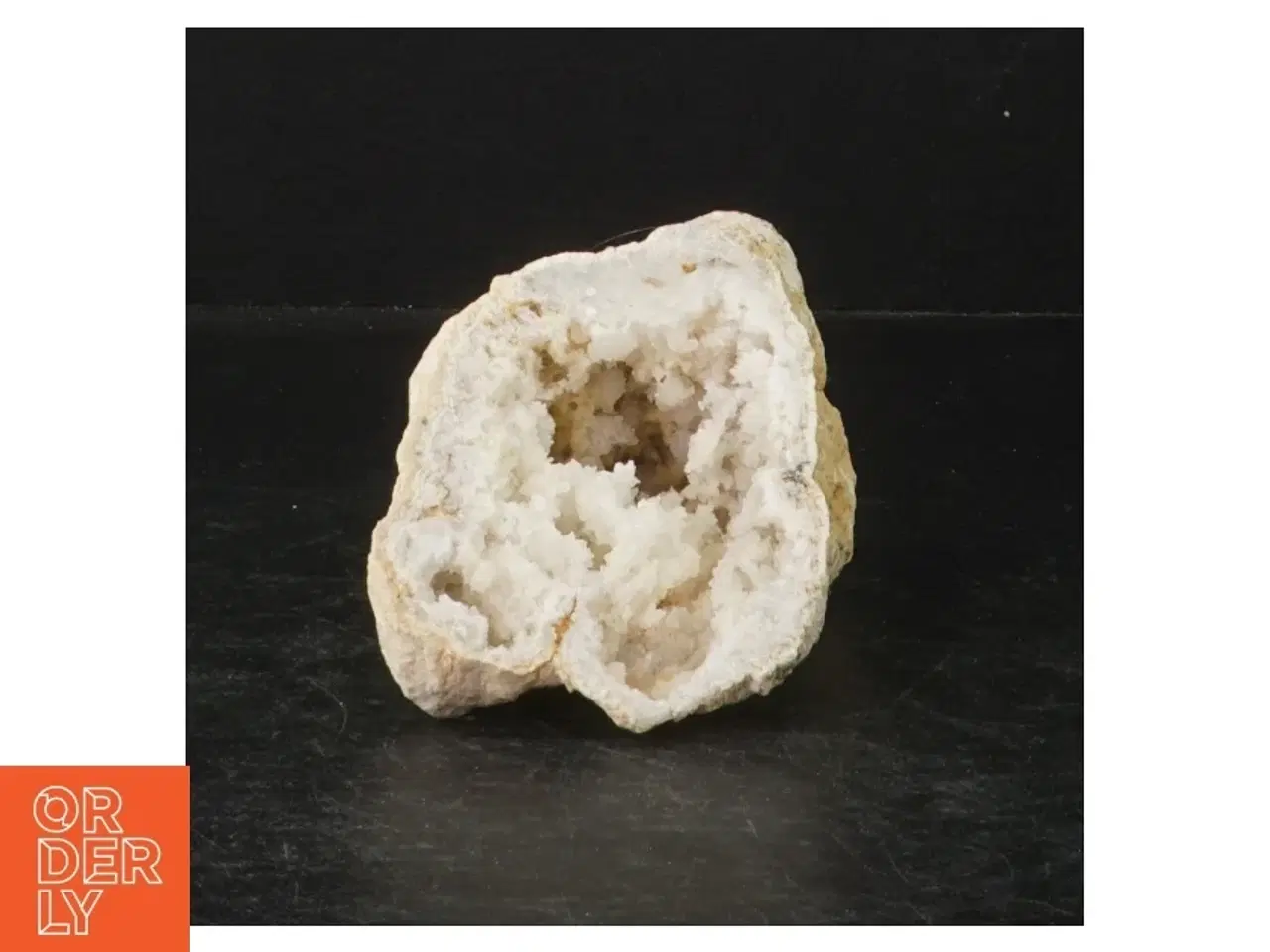 Billede 2 - Geode med krystaller (str. 13 cm)