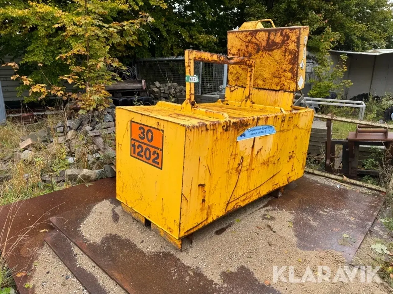 Billede 3 - Dieseltank Färmartanken Cirka 1000L