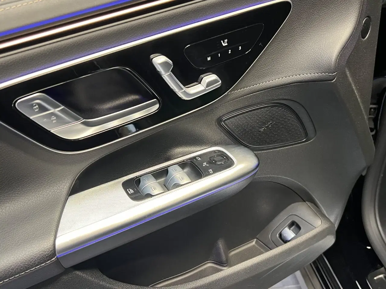 Billede 13 - Mercedes EQE350  Electric Art