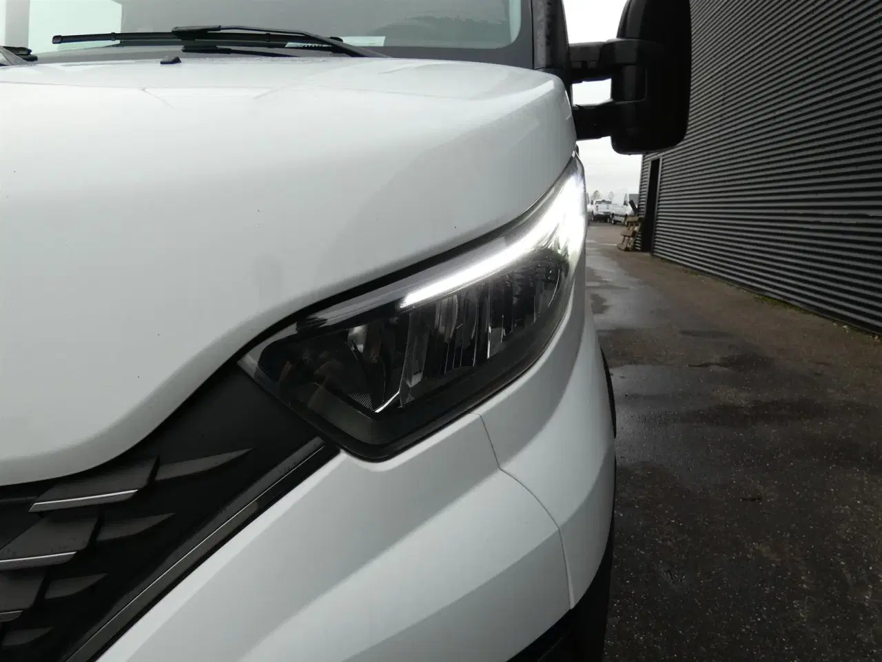 Billede 17 - Iveco Daily 35S18 12m3 3,0 D 180HK Van 8g Aut.