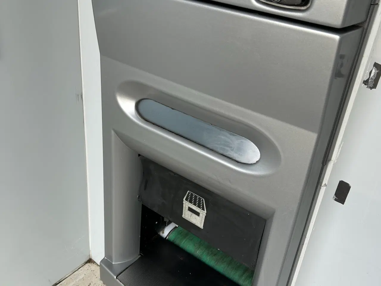 Billede 3 - Automat til flaske indlevering.