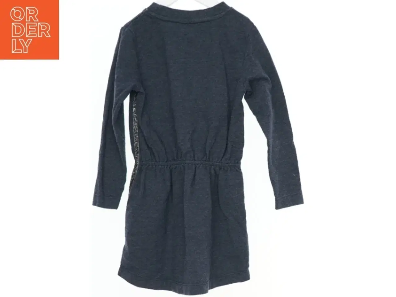 Billede 2 - Kjole med tekst fra Name It (str. 116)