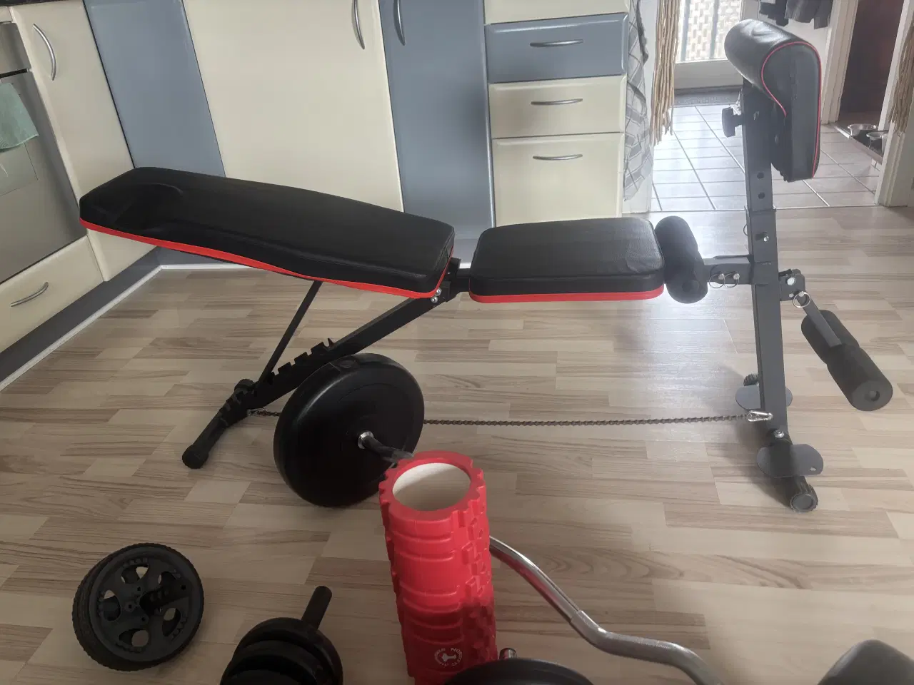Billede 2 - Bænk+vægte m.m.