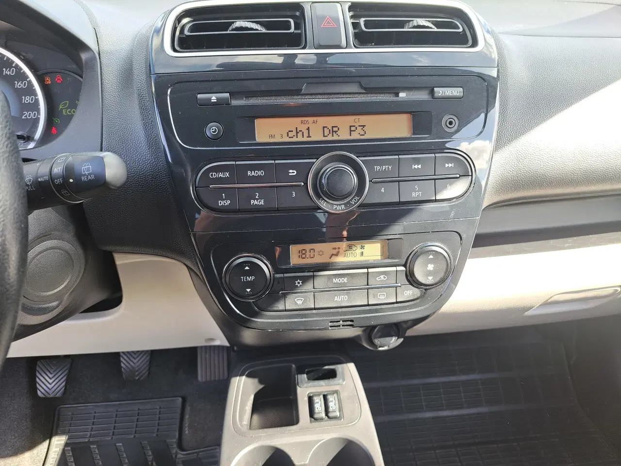 Billede 10 - Rigtig fin Mitsubishi space star 