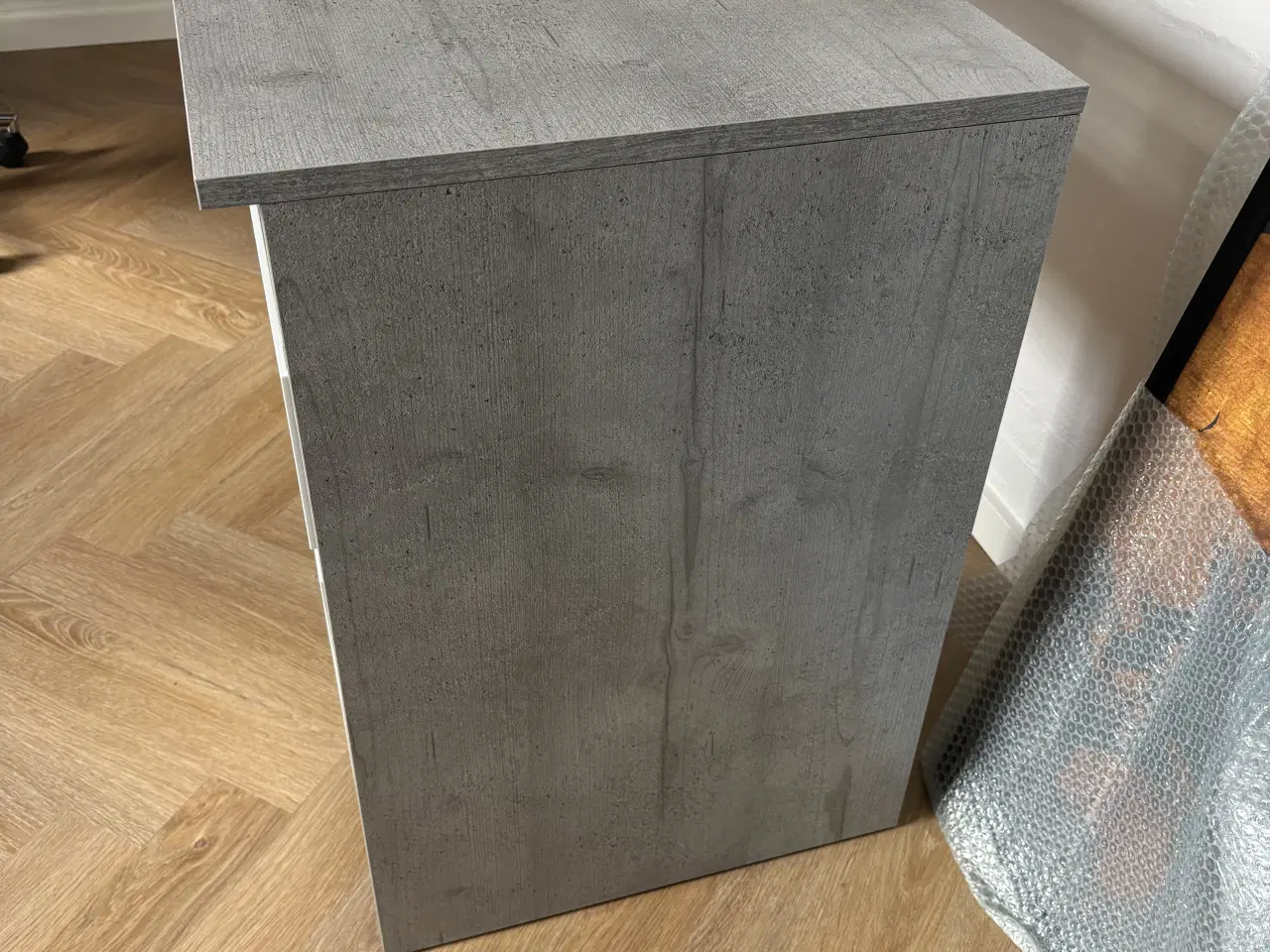 Billede 4 - Skrivebord 