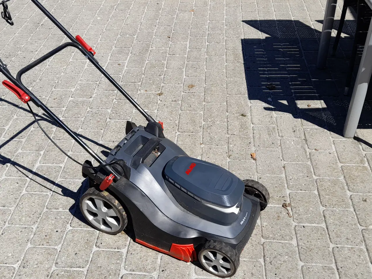 Billede 1 - Plæneklipper 