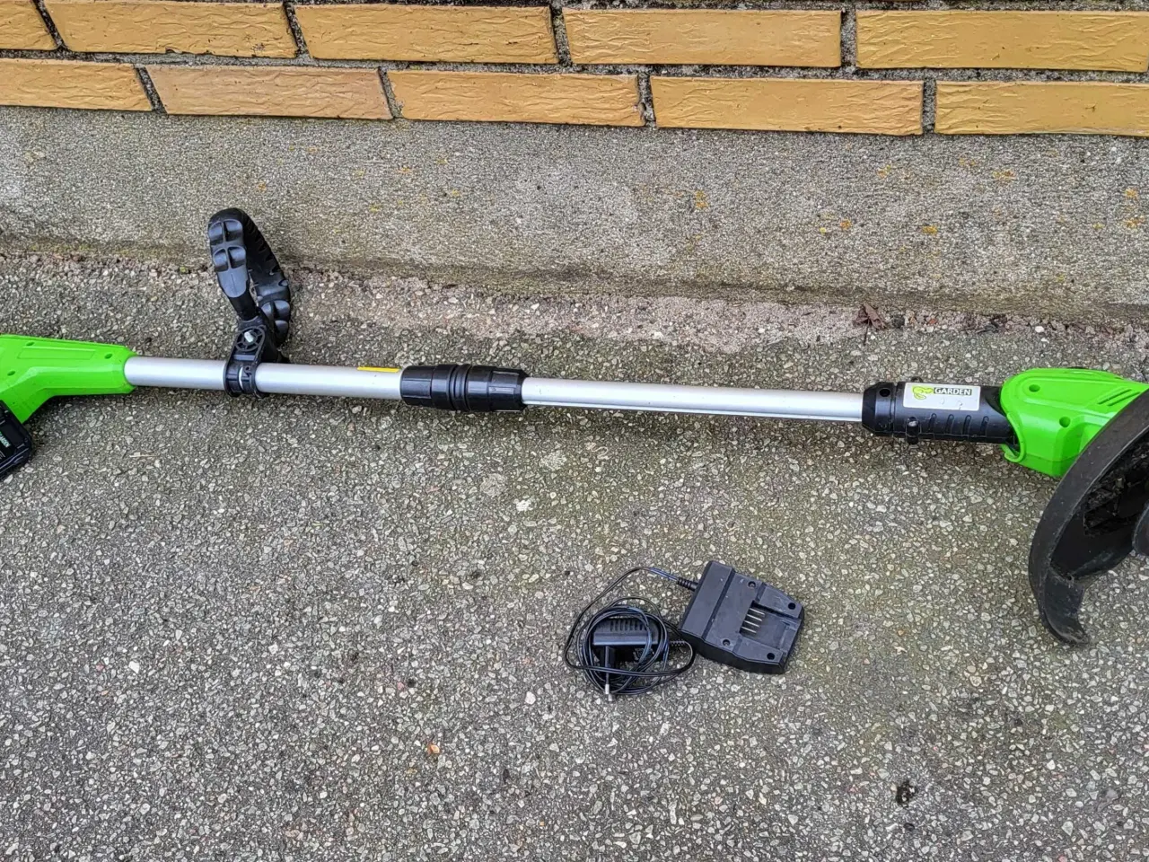 Billede 1 - Græstrimmer Garden