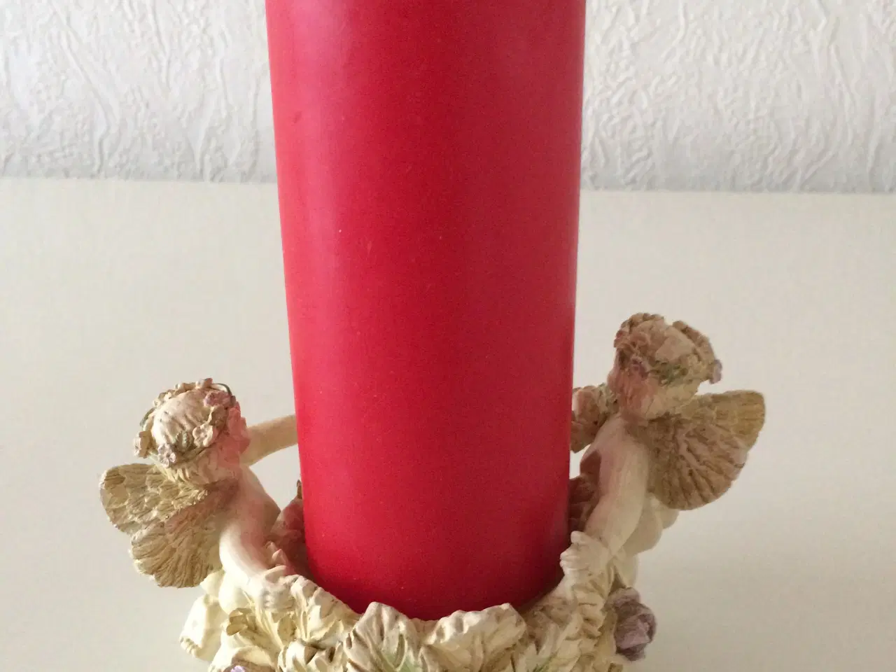 Billede 2 - 2 Lysestager med Engle