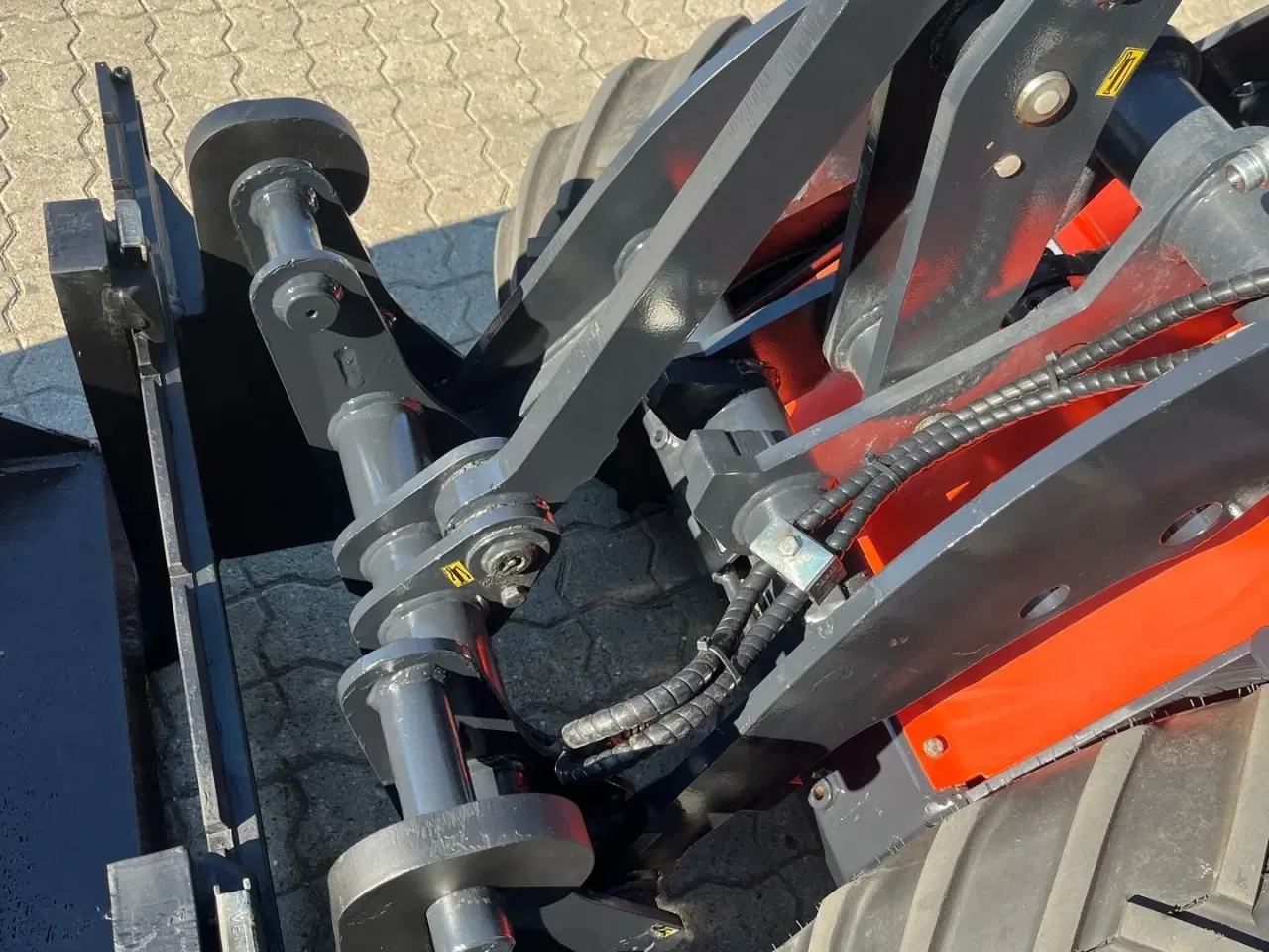 Billede 6 - Kubota RT100-2 med skovl og gafler kun kørt 113T