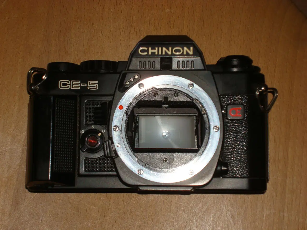 Billede 5 - Chinon CE-5 sort med K-bajonet, AF kobl.